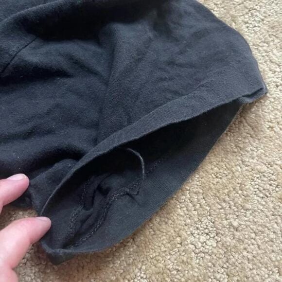 Vintage 1990s Hard Rock Baghdad Black T‑Shirt – XL Retro Graphic Tee – Hard Rock - Picture 7 of 7